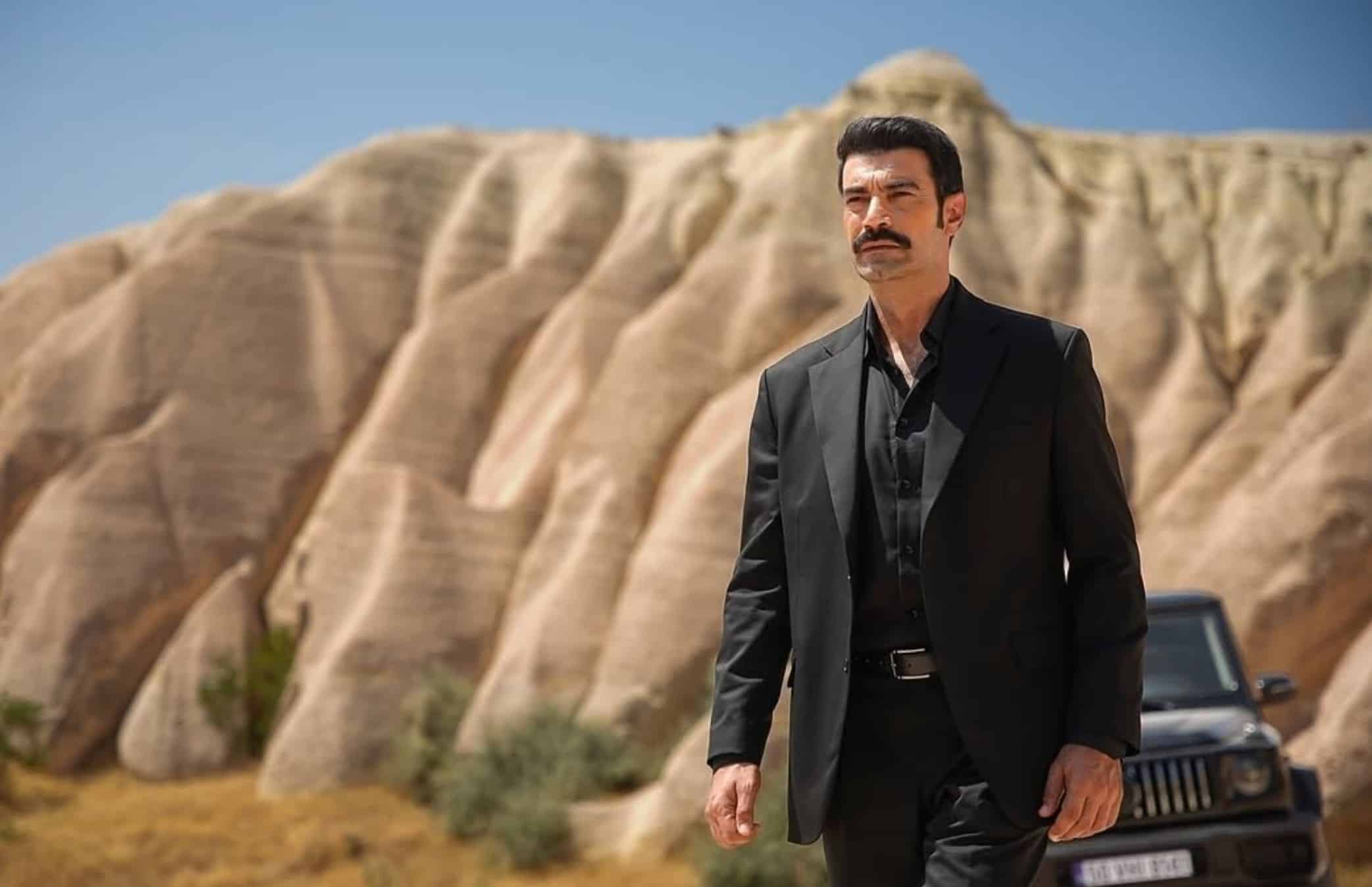 Murat Ünalmış vuelve con nueva serie: el inolvidable Demir de Tierra amarga protagoniza Sevdan Bir Ateş
