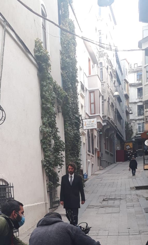 İpek Tuzcuoğlu se une a Bir Hayat Hikâyesi con Hazal Subaşı y Birkan Sokullu